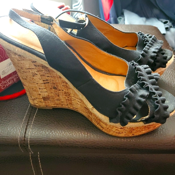 Wedges - Picture 1 of 6